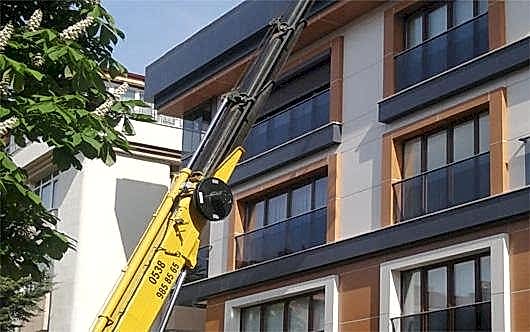 Cam ve Kompozit Temizliği 